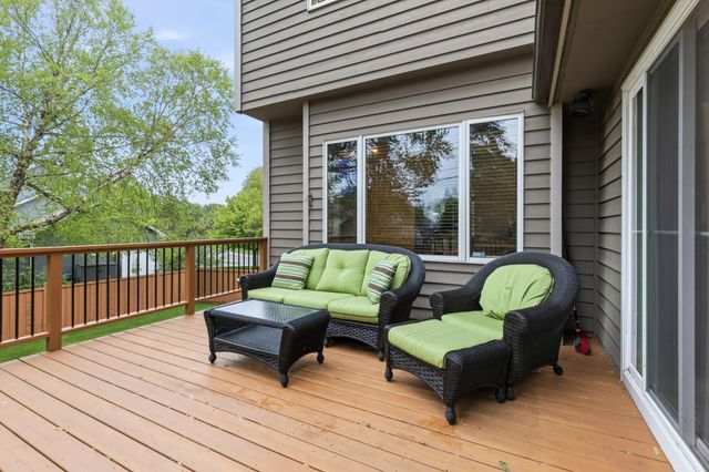 14809 White Oak Drive, Burnsville, MN 55337