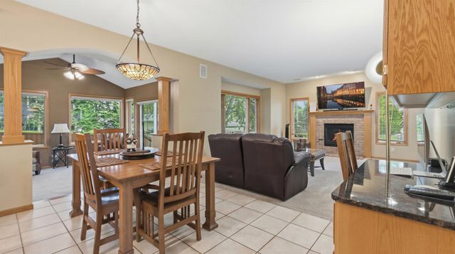 14809 White Oak Drive, Burnsville, MN 55337