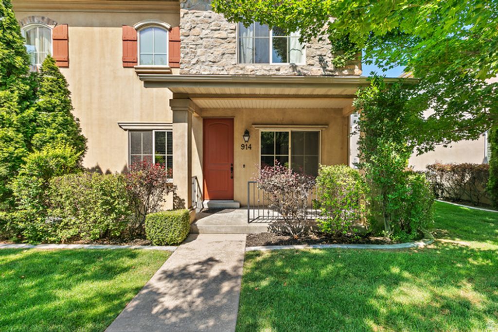 914 N 940 W, Orem, UT 84057 — exterior