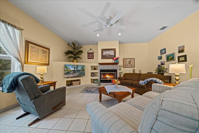 16731 SE 181ST TERRACE, Weirsdale, FL 32195