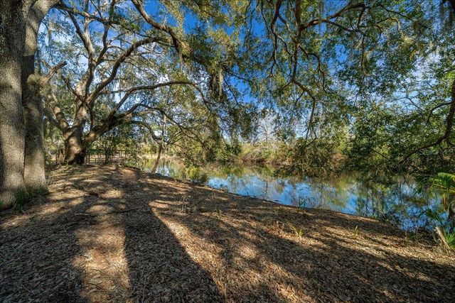 16731 SE 181ST TERRACE, Weirsdale, FL 32195