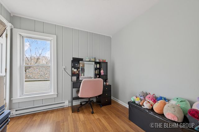 727 Emerald Avenue NE, Grand Rapids, MI 49503