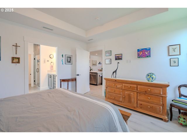 9109 Ne 151ST Ct, Vancouver, WA 98660