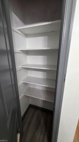 4332 Hillingdon Bnd Apt 206, Chesapeake, VA 23321