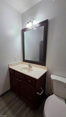 4332 Hillingdon Bnd Apt 206, Chesapeake, VA 23321