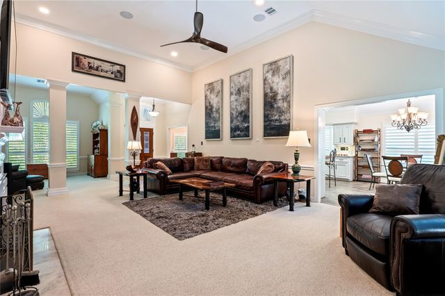 2025 Sandy Coast Circle, League City, TX 77573