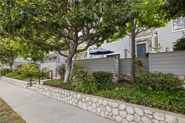 249 Alpine Street 41, Pasadena, CA 91106