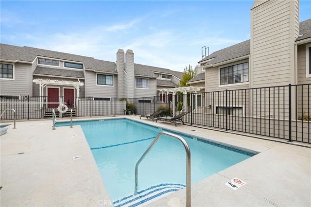 249 Alpine Street 41, Pasadena, CA 91106