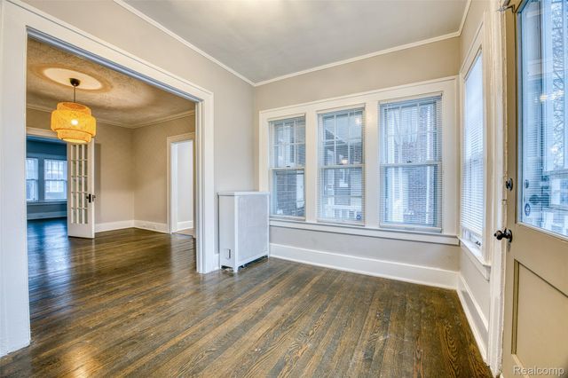 1525 Edison Street, Detroit, MI 48206