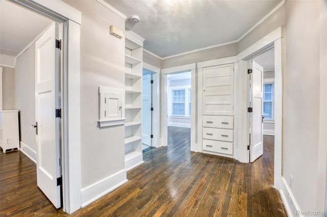 1525 Edison Street, Detroit, MI 48206