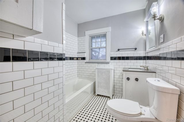 1525 Edison Street, Detroit, MI 48206