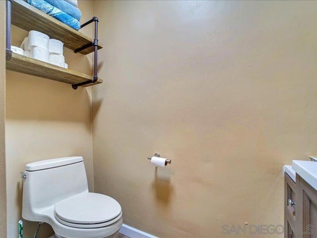 3360 Toyon Heights Drive, Fallbrook, CA 92028