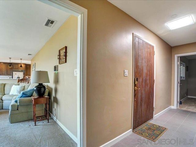 3360 Toyon Heights Drive, Fallbrook, CA 92028