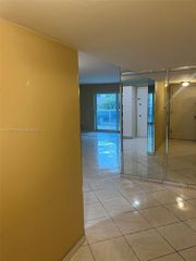 1801 S Ocean Dr 207, Hollywood, FL 33019