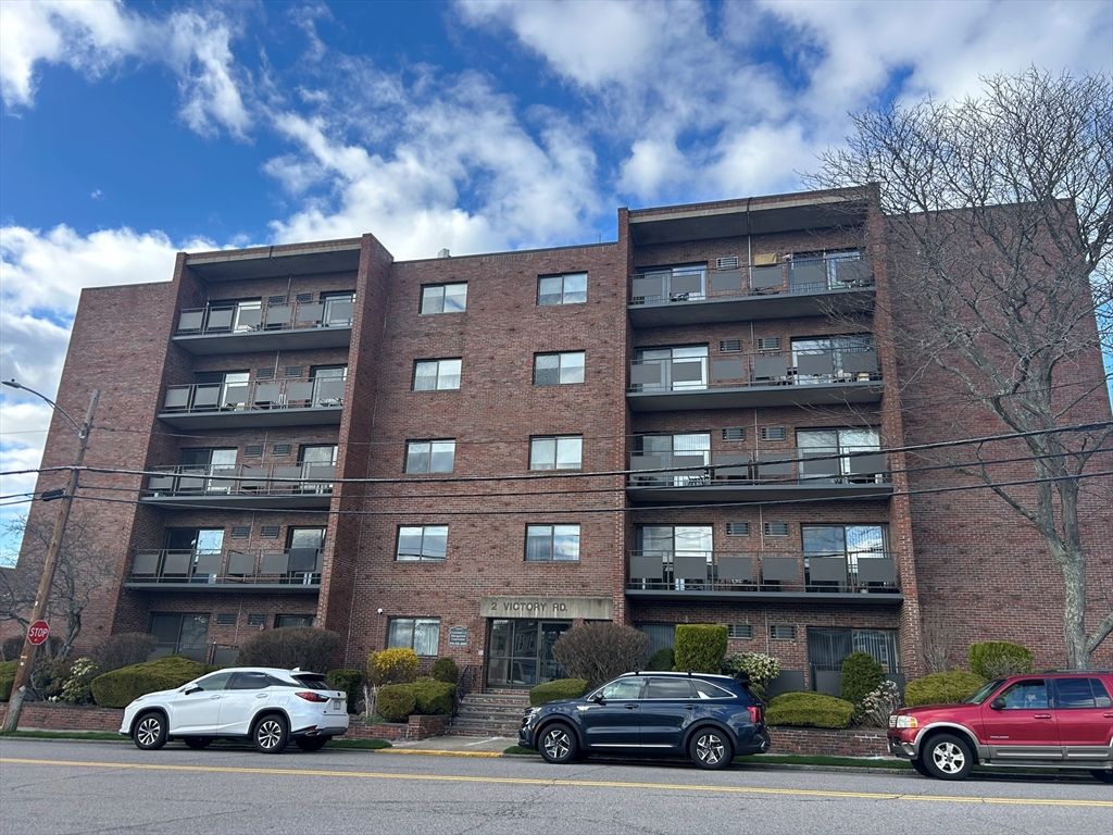 2 Victory Road 38, Lynn, MA 01902