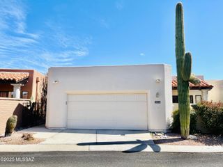5854 N Bright Star Drive, Tucson, AZ 85718