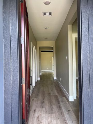 607 Schurmier Road, Houston, TX 77047
