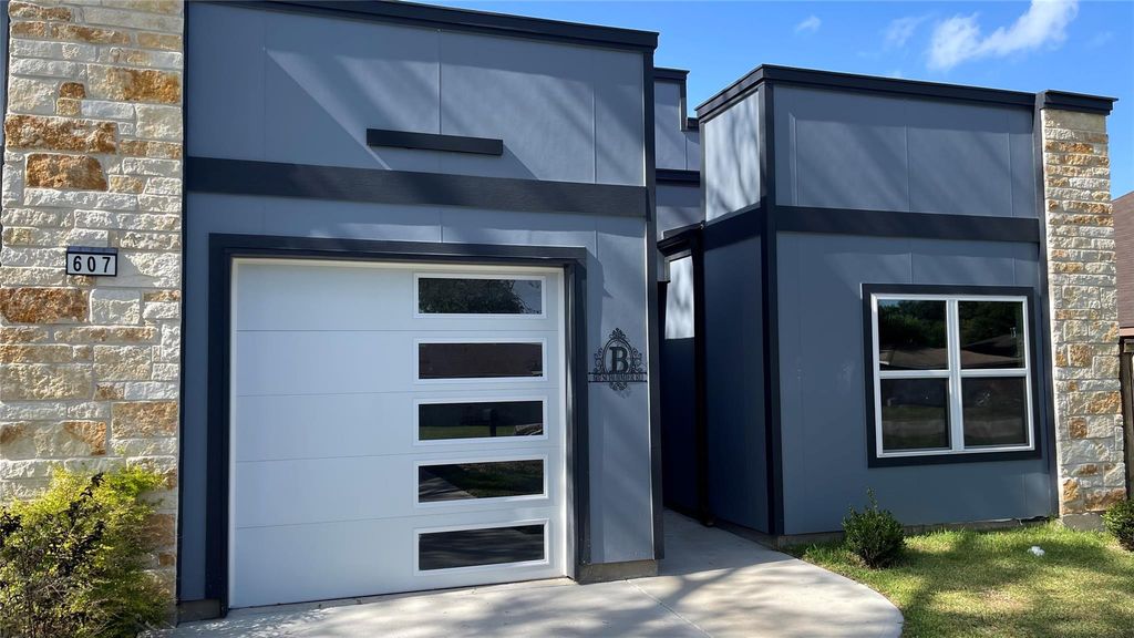 607 Schurmier Road, Houston, TX 77047