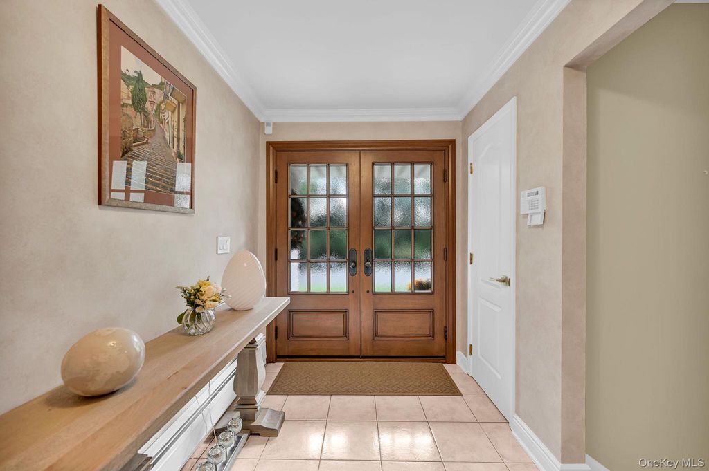 15 Ramapo Lane, Chestnut Ridge, NY 10952 — photo 5