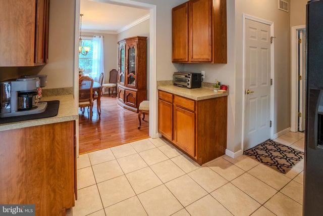 46 BECKERS CORNER, West Creek, NJ 08092
