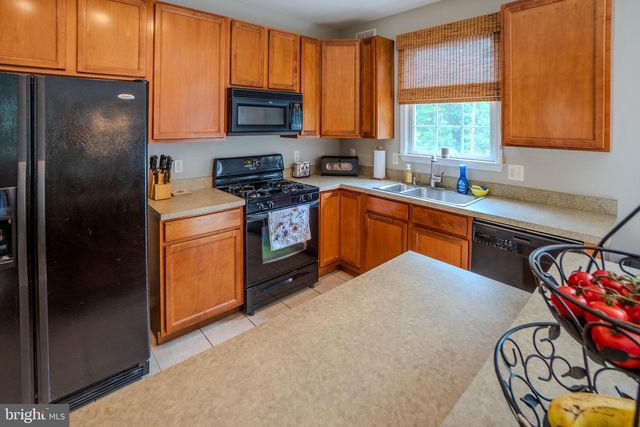 46 BECKERS CORNER, West Creek, NJ 08092