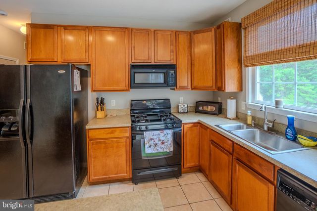 46 BECKERS CORNER, West Creek, NJ 08092