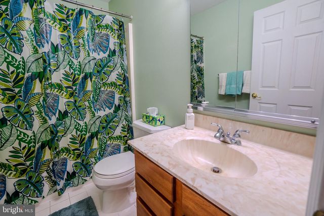 46 BECKERS CORNER, West Creek, NJ 08092