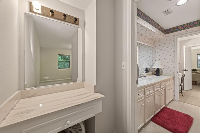 11614 Cedar Creek Drive, Houston, TX 77077