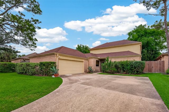 11614 Cedar Creek Drive, Houston, TX 77077