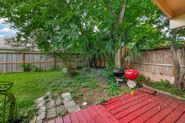 11614 Cedar Creek Drive, Houston, TX 77077