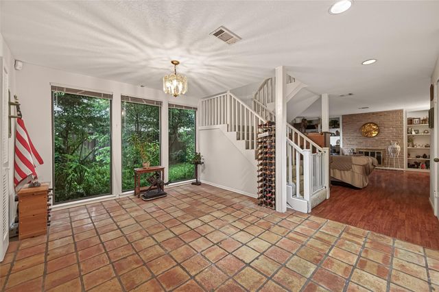 11614 Cedar Creek Drive, Houston, TX 77077