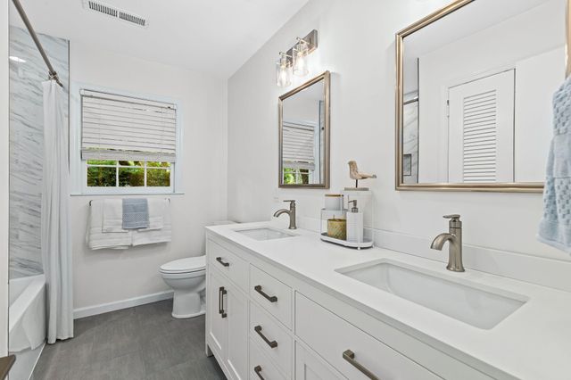 1775 Balfoure Drive, Charleston, SC 29407