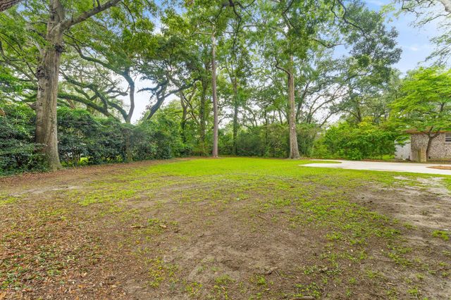 1775 Balfoure Drive, Charleston, SC 29407