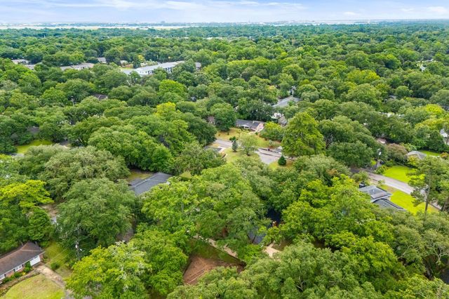 1775 Balfoure Drive, Charleston, SC 29407