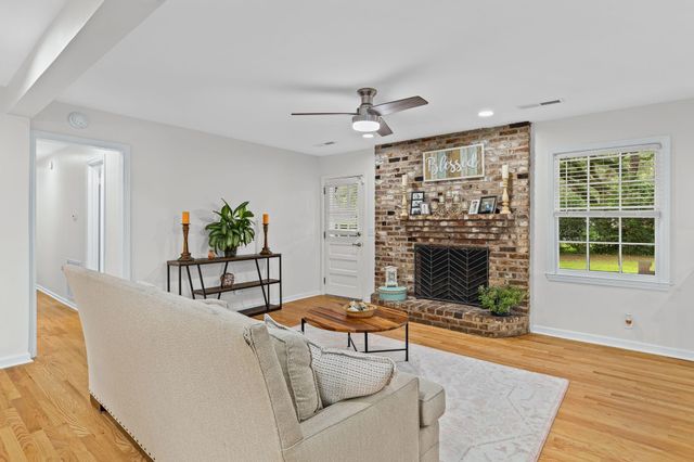 1775 Balfoure Drive, Charleston, SC 29407
