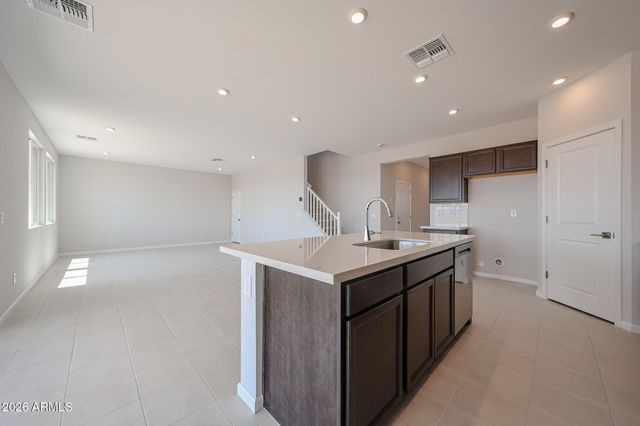 18266 W SAND HILLS Drive, Surprise, AZ 85387