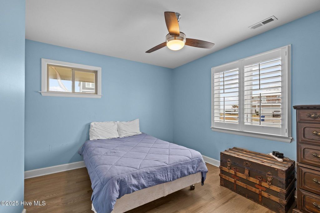 Image 27 of property listing at 247 Bayview Boulevard, Atlantic Beach, NC 28512