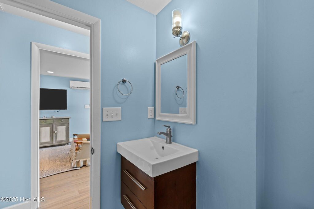 Image 30 of property listing at 247 Bayview Boulevard, Atlantic Beach, NC 28512