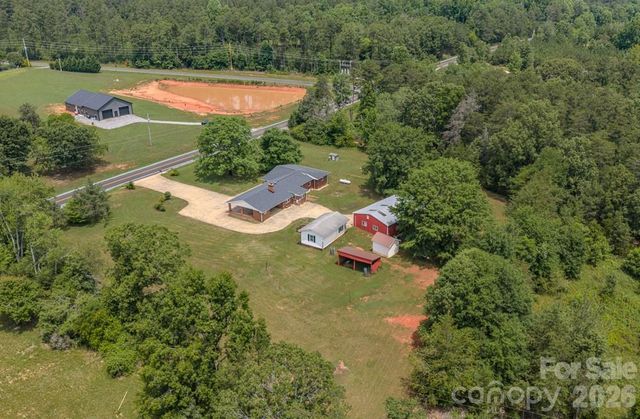 1241 County Line Road, Rutherfordton, NC 28139
