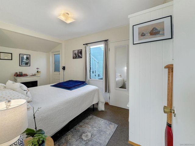 809 Sunset Ct, San Diego, CA 92109