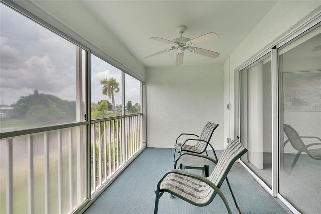 5725 GREENWOOD AVENUE 4201, North Port, FL 34287