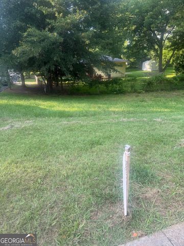 733 W Broad Street, Griffin, GA 30223