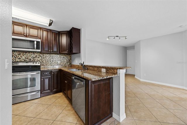 7511 SEURAT STREET 10201, Orlando, FL 32819