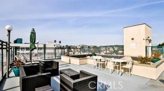 2491 Purdue Avenue 117, Los Angeles, CA 90064