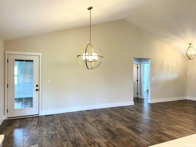 1106 FALCON Court, Carterville, IL 62918