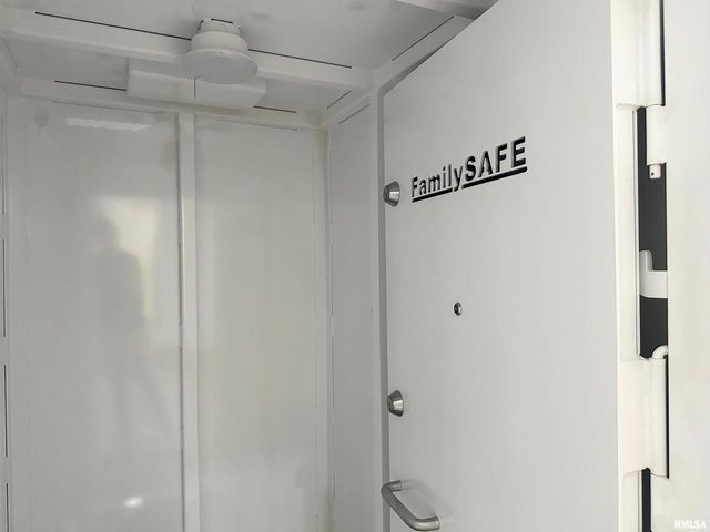 1106 FALCON Court, Carterville, IL 62918