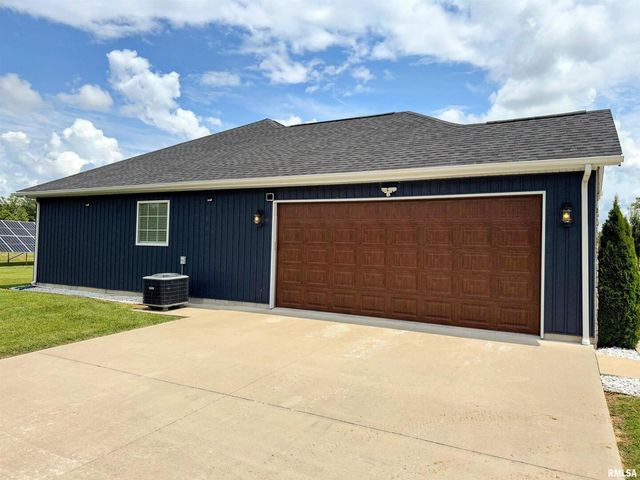 1106 FALCON Court, Carterville, IL 62918