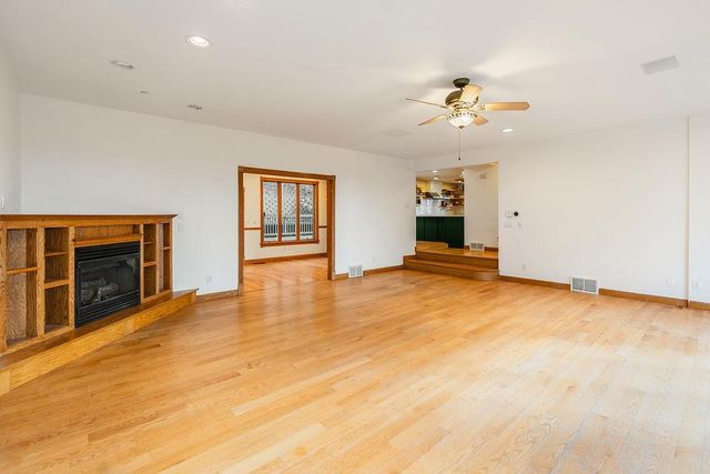 1705 Ohlsun Court, La Crosse, WI 54601