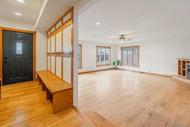 1705 Ohlsun Court, La Crosse, WI 54601