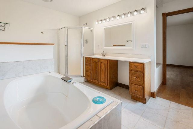 1705 Ohlsun Court, La Crosse, WI 54601